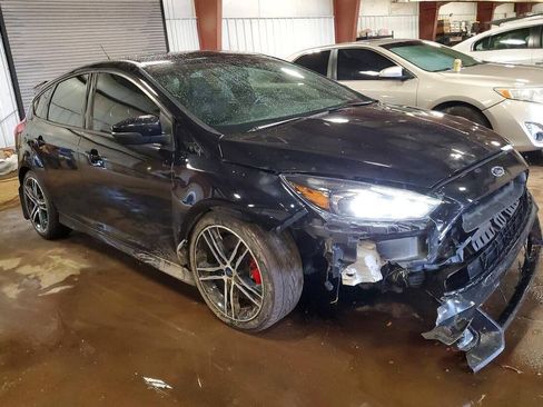 Used 2018 Ford Focus ST FWD image 53