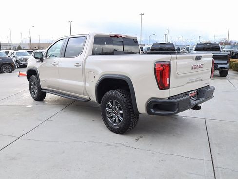 New 2026 GMC Sierra 1500 AT4X image 4
