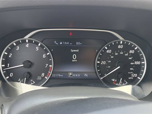 Certified 2025 Nissan Frontier SV w/ SV Convenience Package RWD image 16