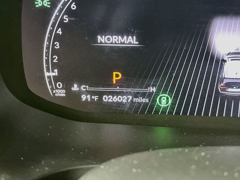 Used 2023 Acura MDX SH-AWD w/ Advance Package image 19