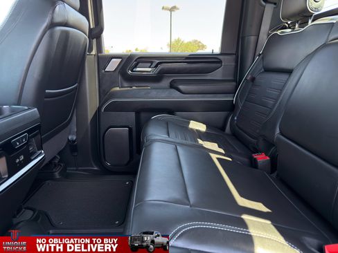 Used 2025 GMC Sierra 2500 AT4X AWD/4WD image 23