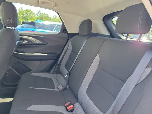 Certified 2025 Chevrolet TrailBlazer LT AWD/4WD image 13
