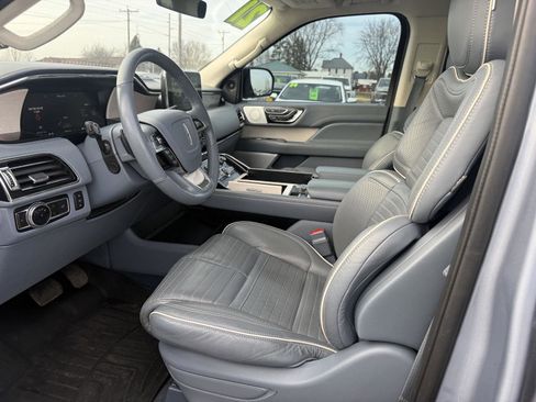 Used 2021 Lincoln Navigator L Black Label w/ Special Edition Package image 14