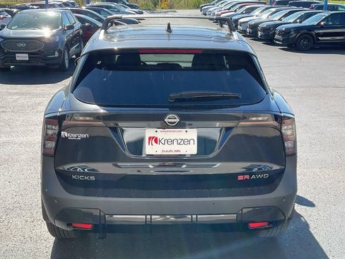 New 2026 Nissan Kicks SR w/ Cold Weather Package image 6