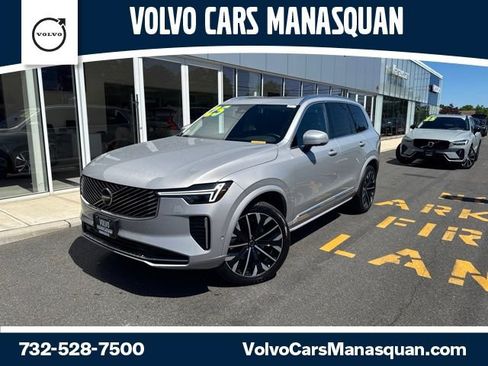 Certified 2025 Volvo XC90 B6 Plus AWD/4WD image 1