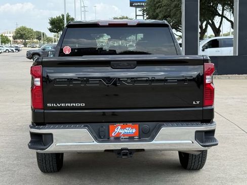 Certified 2026 Chevrolet Silverado 1500 LT RWD image 6