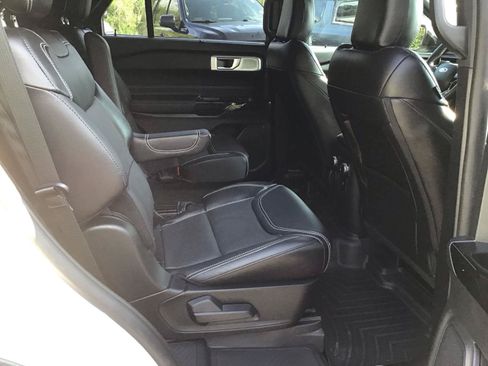 Used 2022 Ford Explorer ST w/ Equipment Group 401A AWD/4WD image 5