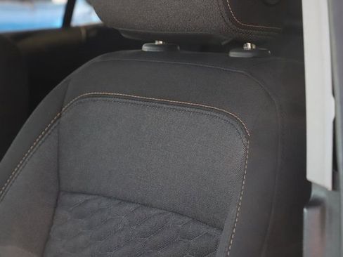 Used 2019 Chevrolet Equinox LT image 14