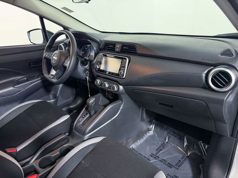 Certified 2025 Nissan Versa S w/ Trunk Package image 12
