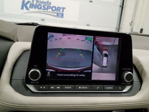Used 2021 Nissan Rogue SL FWD image 34