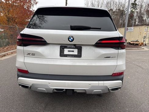 Certified 2024 BMW X5 xDrive40i w/ Premium Package image 11