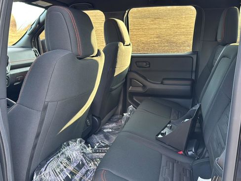 New 2026 Nissan Frontier PRO-4X w/ Pro-4x Convenience Package image 9