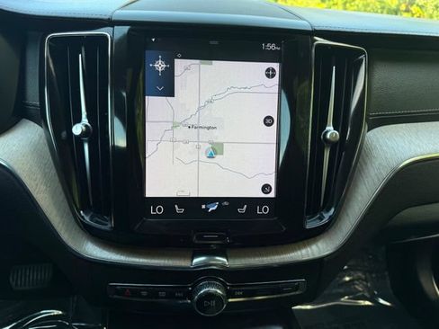 Used 2018 Volvo XC60 T5 Inscription w/ Convenience Package AWD/4WD image 9