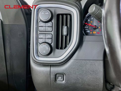 Used 2021 Chevrolet Silverado 1500 RST AWD/4WD image 12