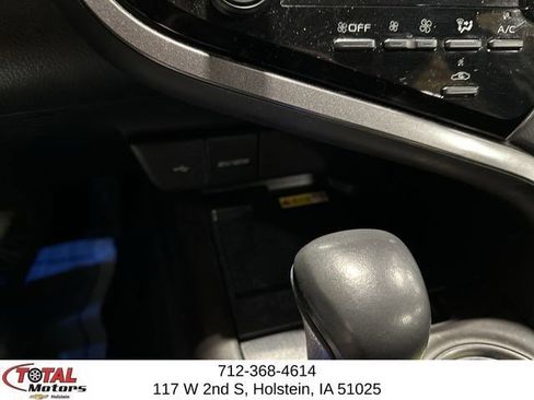 Used 2024 Toyota Camry XSE FWD image 16
