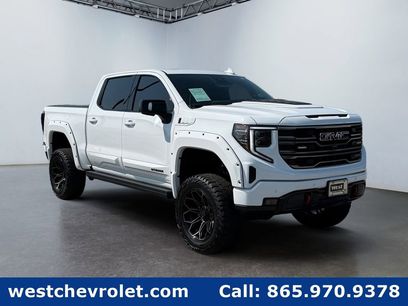 Used 2023 GMC Sierra 1500 AT4 w/ AT4 Premium Package