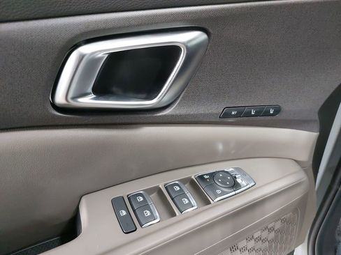 New 2026 Kia Carnival EX image 28