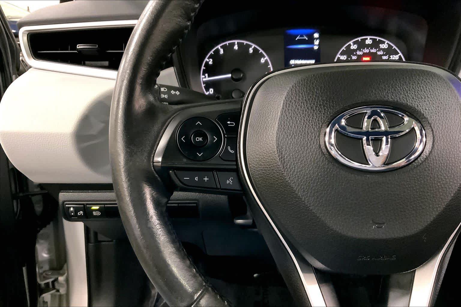 Certified 2024 Toyota Corolla SE w/ SE Premium Package FWD image 24