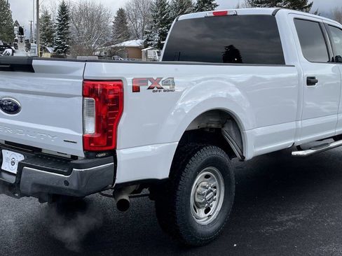 Used 2017 Ford F350 XLT w/ XLT Value Package image 5