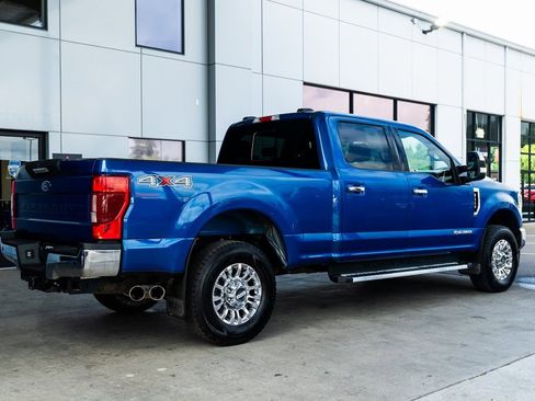 Used 2022 Ford F350 Lariat w/ Chrome Package image 6
