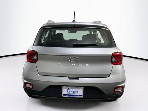 Used 2023 Hyundai Venue SEL w/ Cargo Package FWD image 6