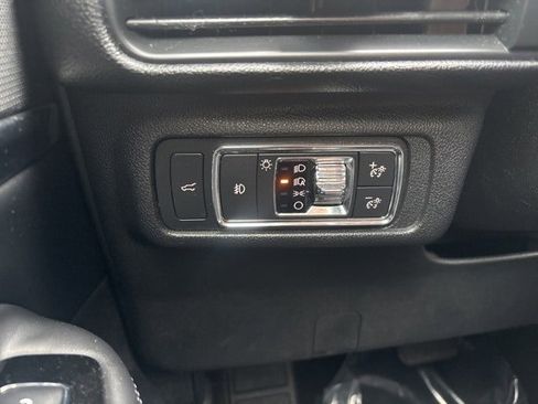 Used 2020 Lincoln Corsair Reserve w/ Equipment Group 201A image 26