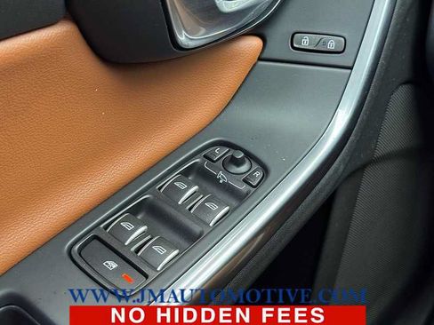 Used 2018 Volvo S60 T5 Inscription Platinum AWD/4WD image 41