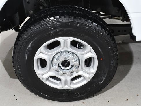 New 2026 Ford F350 XLT w/ FX4 Off-Road Package image 23