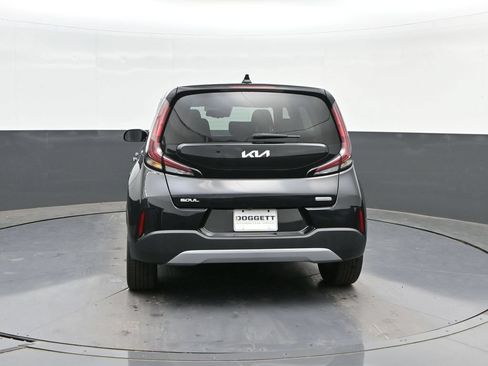 Used 2023 Kia Soul EX FWD image 8