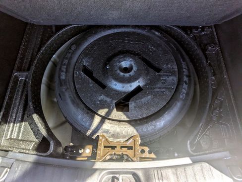 Used 2017 Jeep Compass Limited image 47