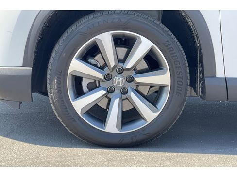 Certified 2025 Honda Pilot Elite image 10