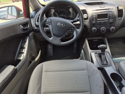 Used 2015 Kia Forte LX w/ Popular Package FWD image 8