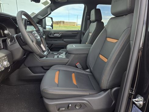 New 2026 GMC Sierra 2500 AT4 AWD/4WD image 4