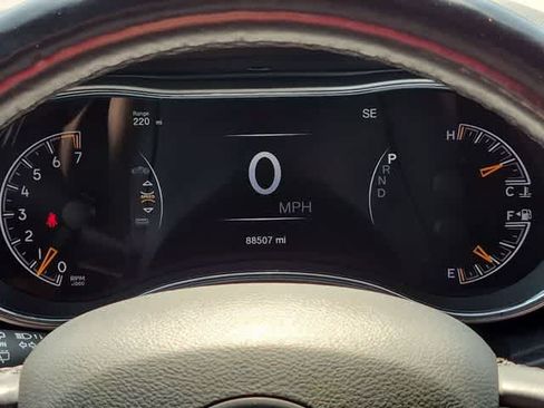 Used 2020 Jeep Grand Cherokee Limited w/ Luxury Group II AWD/4WD image 33