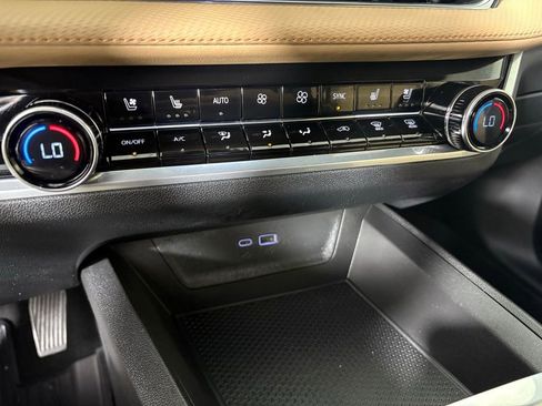 Used 2026 Chevrolet Equinox ACTIV w/ Convenience Package III image 35