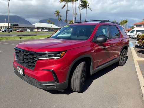 Used 2023 Honda Pilot Sport image 7