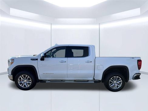 Used 2022 GMC Sierra 1500 SLT w/ SLT Premium Plus Package AWD/4WD image 3