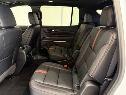 New 2026 Chevrolet Traverse RS AWD/4WD image 18