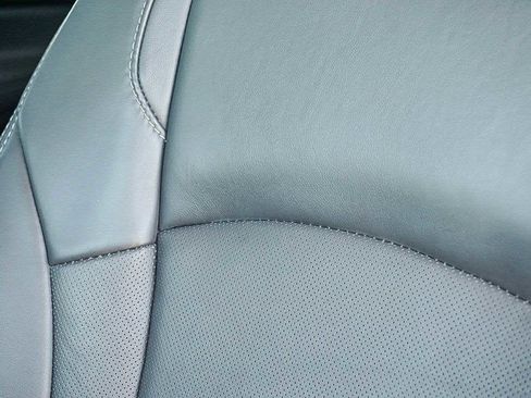 Used 2018 Buick Enclave Premium w/ Experience Buick Package image 35