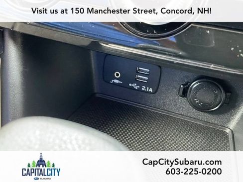 Used 2024 Subaru Forester Premium AWD/4WD image 25