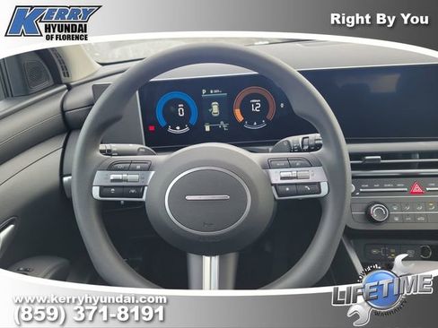 New 2026 Hyundai Tucson SE image 21