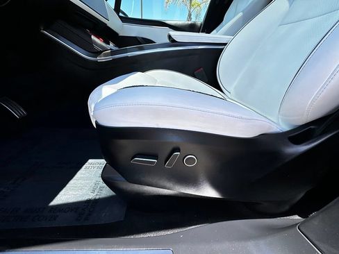 Used 2023 Tesla Model X Plaid AWD/4WD image 22