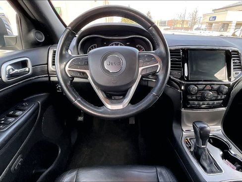 Used 2022 Jeep Grand Cherokee Limited image 5