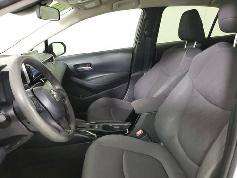 Used 2020 Toyota Corolla LE image 21