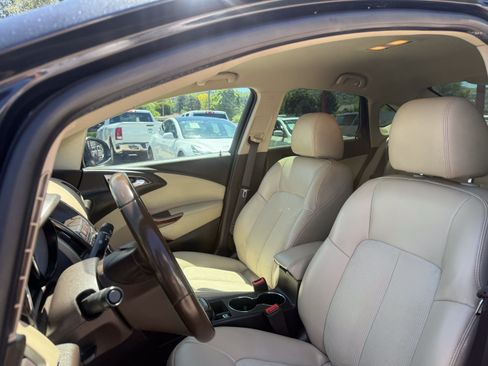 Used 2015 Buick Verano FWD image 10