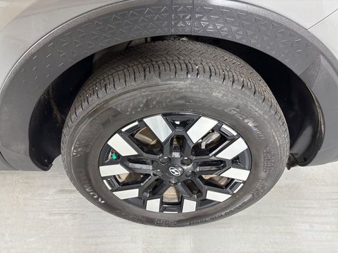 Used 2025 Hyundai Santa Cruz SEL image 11