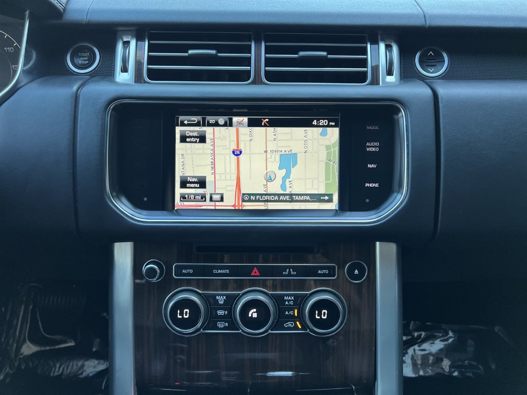 Used 2015 Land Rover Range Rover HSE AWD/4WD image 22