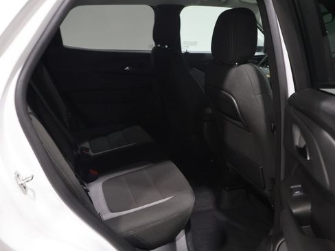 Used 2025 Chevrolet TrailBlazer LT AWD/4WD image 20