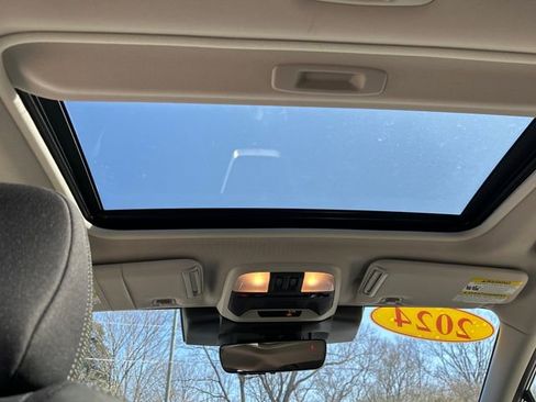 Certified 2024 Subaru Crosstrek 2.0i Premium image 18