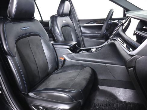 Used 2023 Jeep Grand Cherokee Trailhawk w/ Luxury Tech Group III AWD/4WD image 47